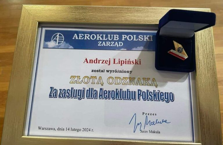 Złota Odznaka za zasługi dla #AreoklubPolski