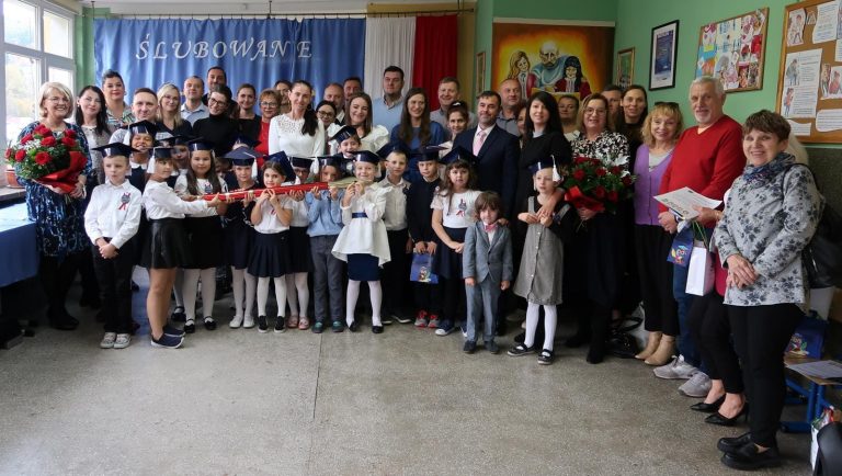 Pasowanie na ucznia klas pierwszych