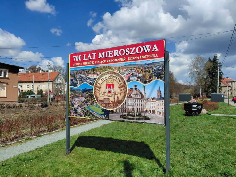 Nasza gmina przybrała jubileuszowe barwy!