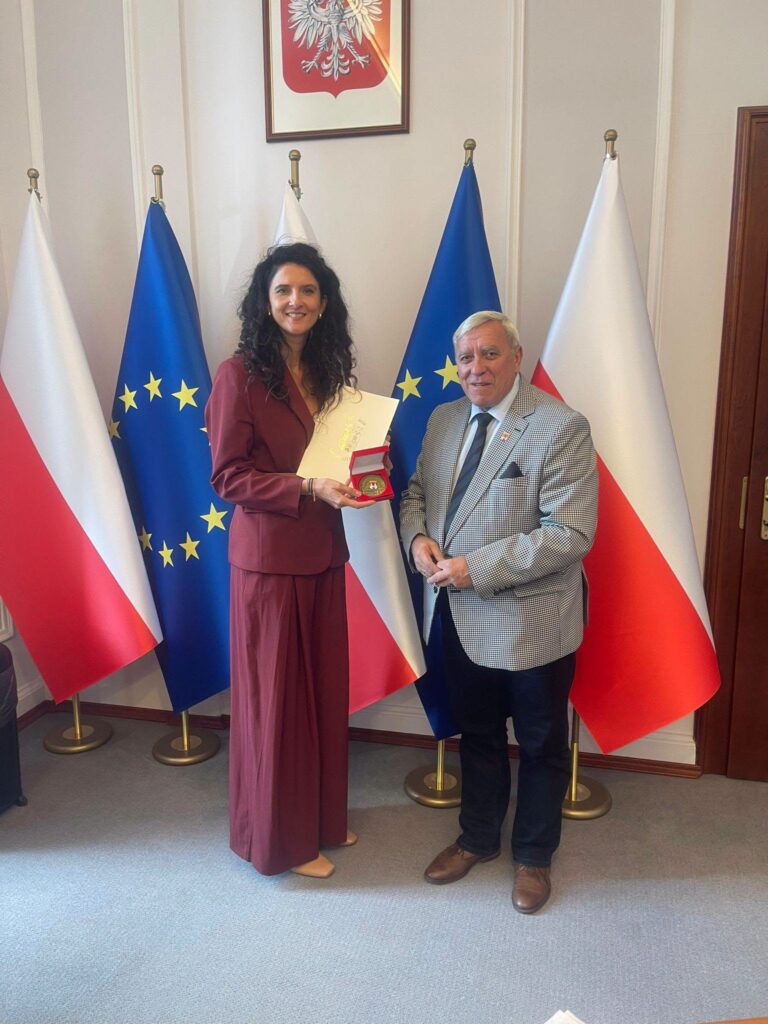 Wręczenie promes w ramach rozstrzygnięcia wieloletnich programów na rzecz osób starszych